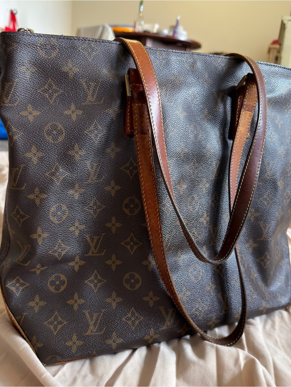 Louis Vuitton Monogram Canvas Shoulder Tote